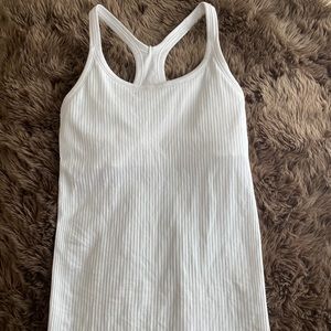 Lulu tank top